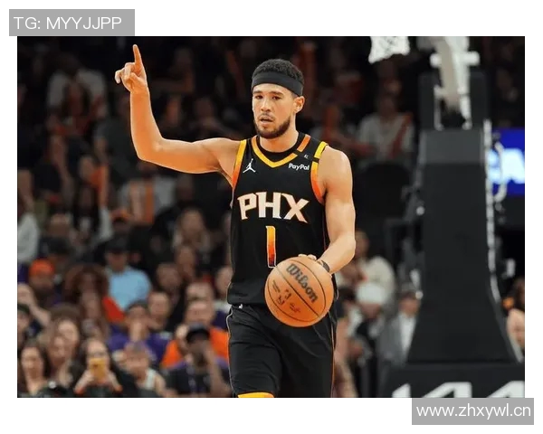 布克强调新三巨头需稳步前行吸取教训避免重蹈覆辙 布克强调新三巨头需稳步前行吸取教训避免重蹈覆辙