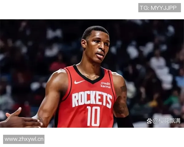 小贾巴里史密斯精彩反击轻松双手扣篮震撼全场展现超强实力