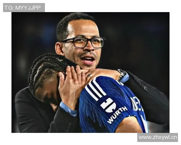 加里奥尼尔被视为罗塞尼尔接任切尔西的热门人选之一 加里奥尼尔被视为罗塞尼尔接任切尔西的热门人选之一